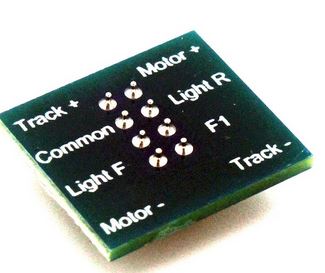 NEM652 Female Socket 8 Pin with Solder Tabs